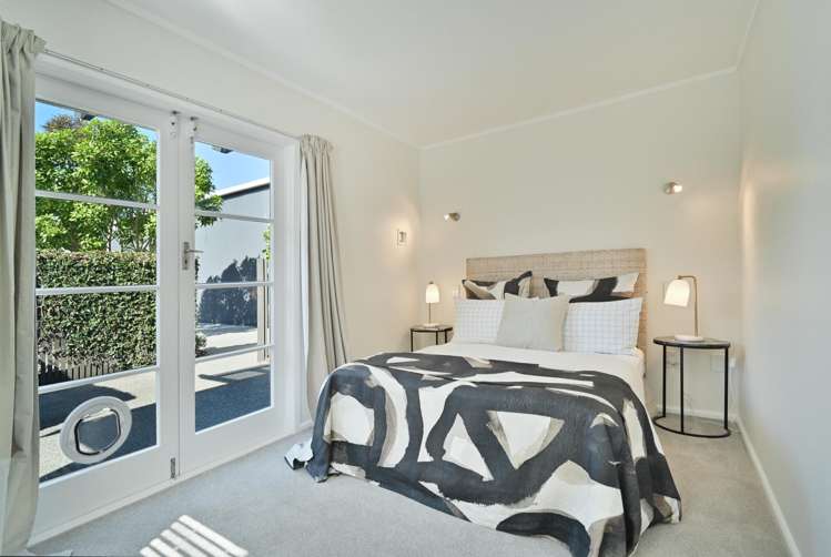 28 Pitt Street Clive_24