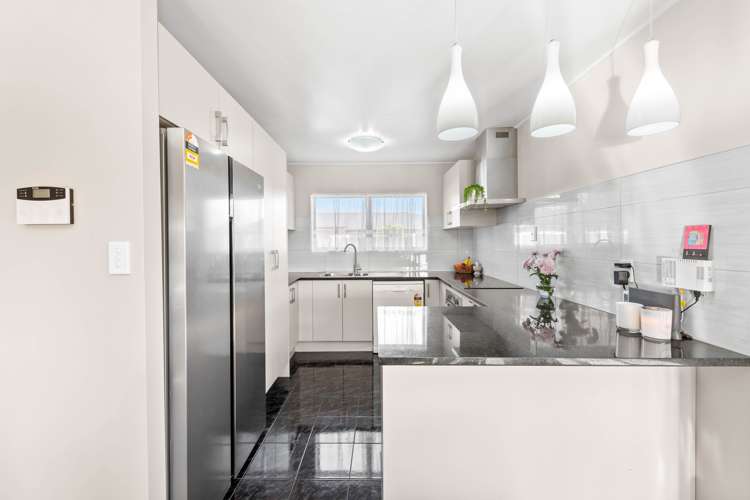 3 Hinerau Street Henderson_5