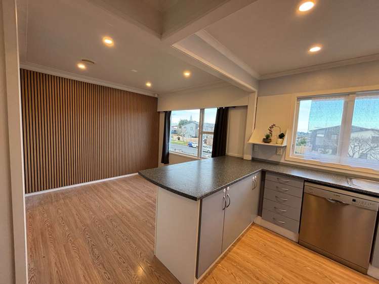 141 Gossamer Drive Pakuranga Heights_3