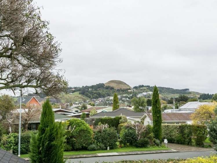 1b Neeve Place Taradale_22