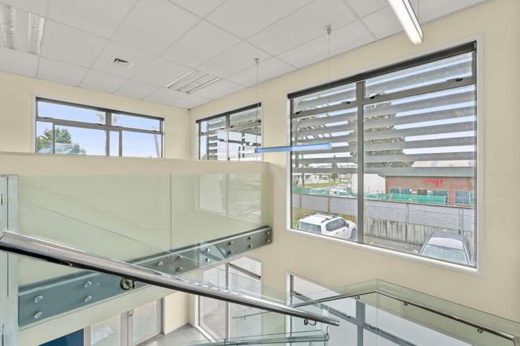 Unit 1, 282 Chadwick Road Greerton_12