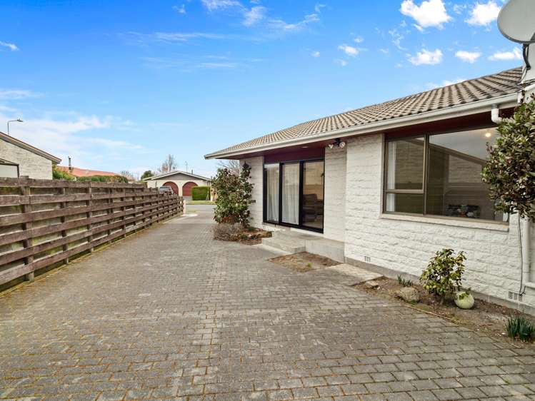 33 Glassey Drive Allenton_16