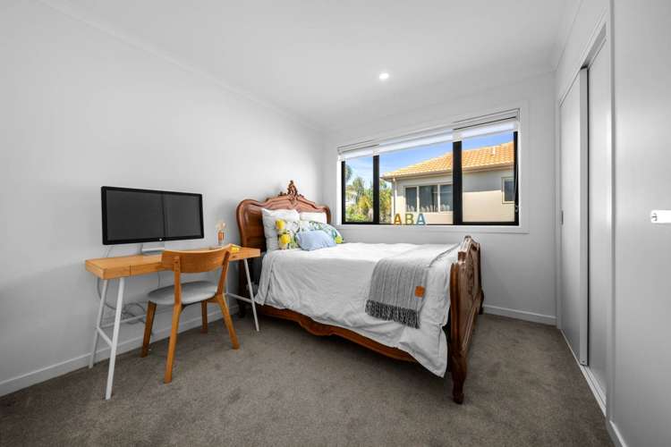 562d Beach Road Rothesay Bay_20