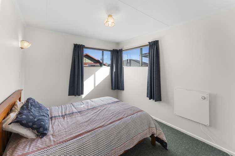 14 Fernlea Rise Richmond_14