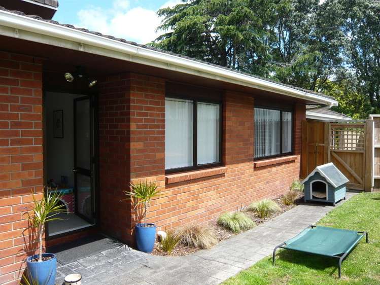 1/105 Tiroroa Avenue Te Atatu South_13