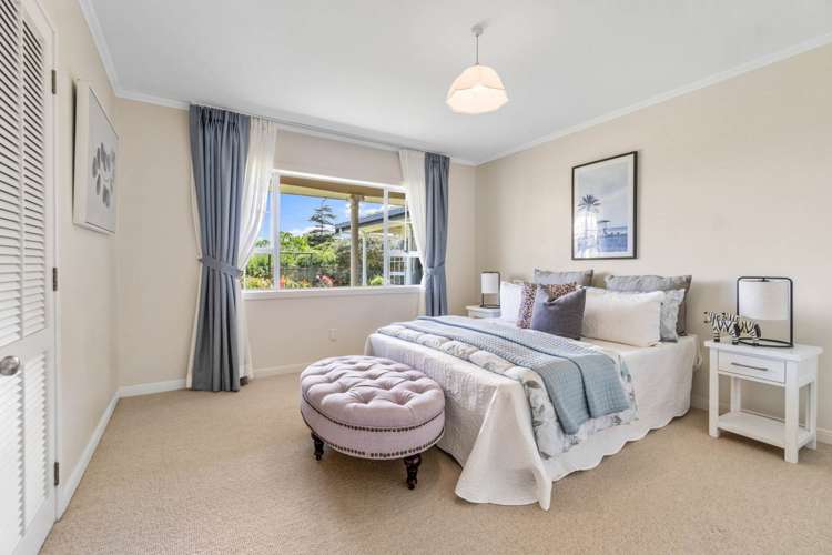 139 Golf Road Titirangi_21