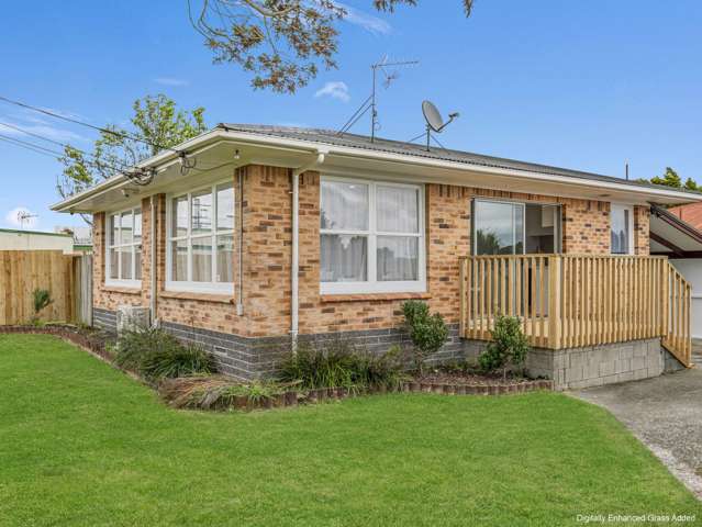 “Newly Refurbished  Brick Home in Papakura”
