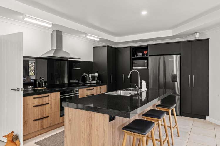 255 Calico Line Marton_4