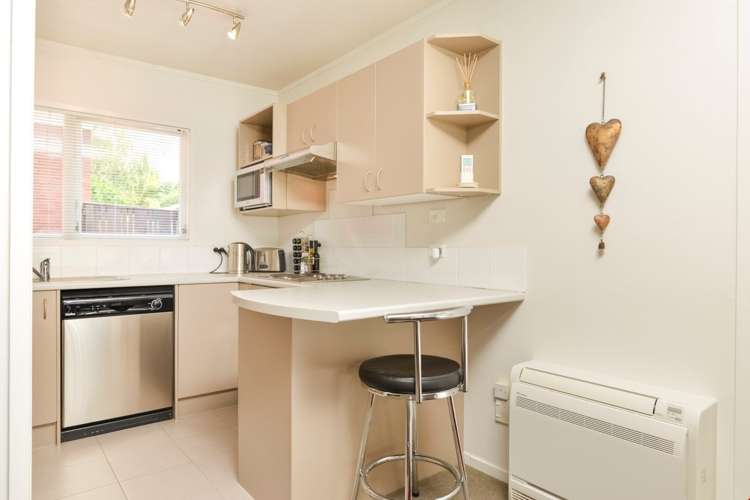 1/74 Cameron Street Onehunga_12