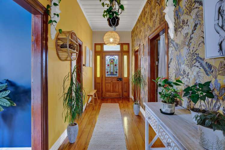 24 Dunn Street Egmont Village_11