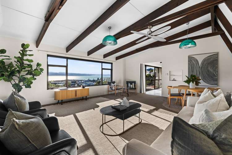 21 Denholm Road Hospital Hill_22