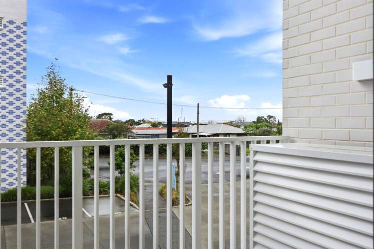 110/9D Jordan Avenue Onehunga_1