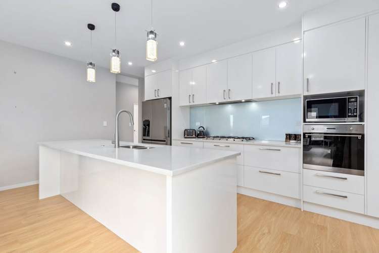 10 Twin Parks Rise Papakura_12