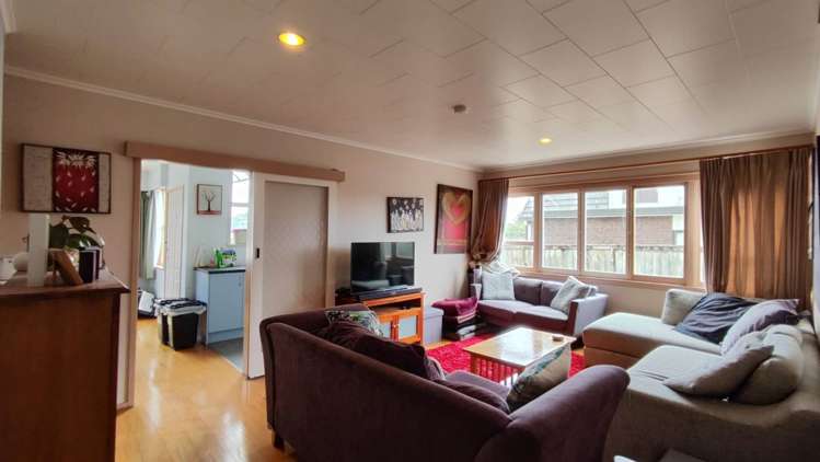 3 Staveley Avenue Mount Roskill_1