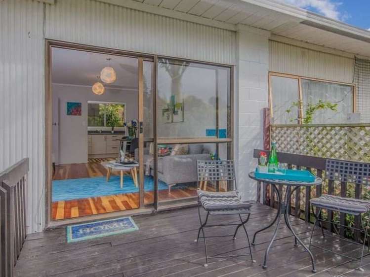 2/2 Pleasant Street Onehunga_9