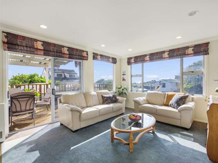 147 Rogers Road Pukehina_5