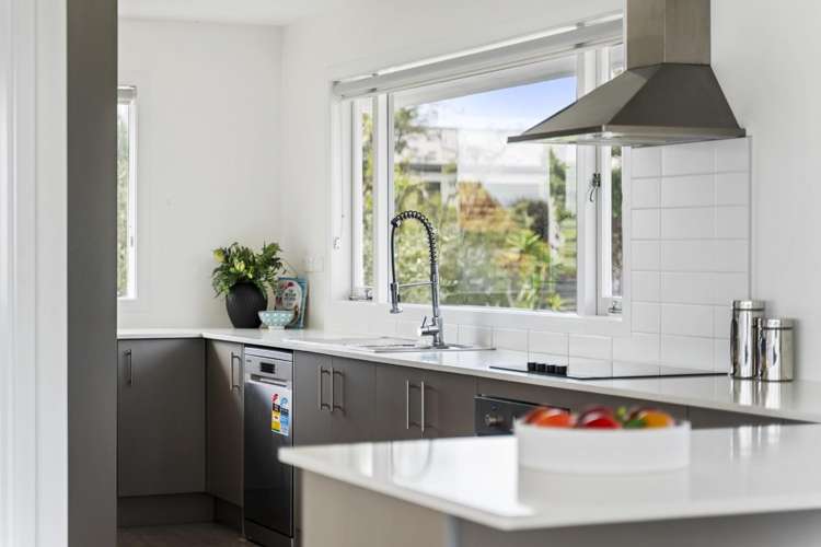 1/81A Stanley Point Road Devonport_14