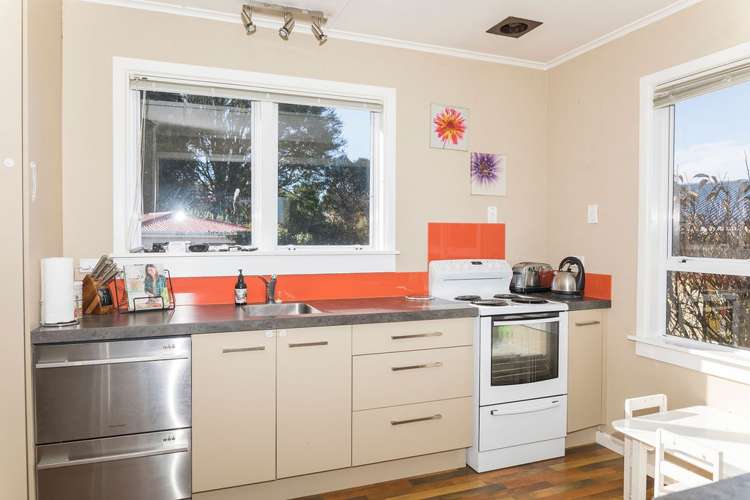 4 Albert Street Dannevirke_2