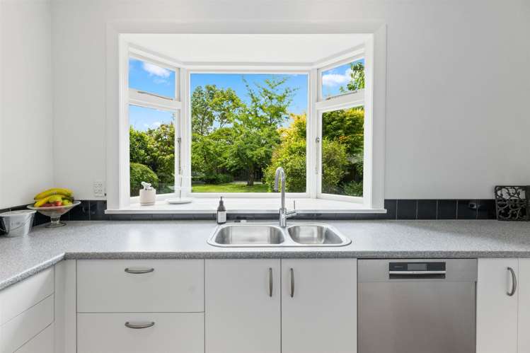 42 Massey Crescent Saint Albans_5