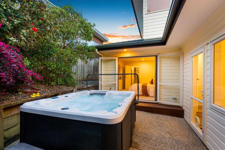 30d Derwent Crescent Titirangi_19