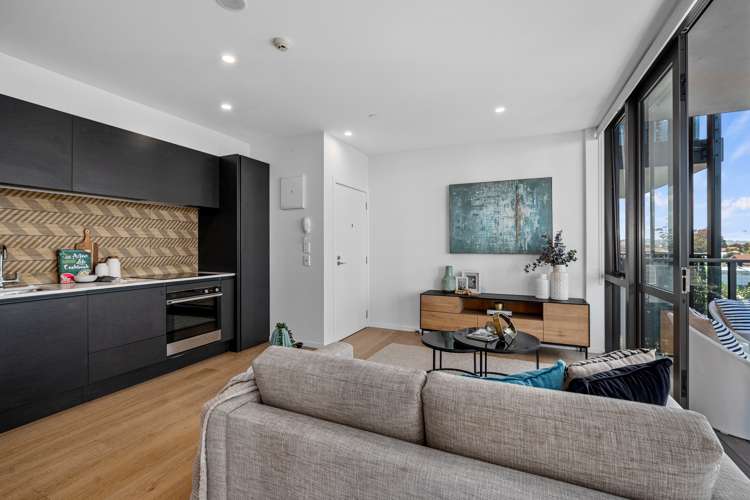 302/10 Auburn Street Takapuna_5