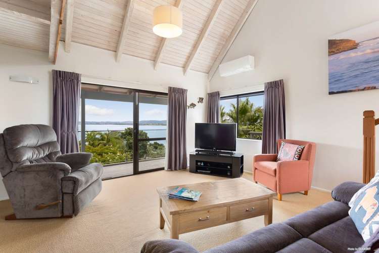 79 Rosecamp Road Beach Haven_7