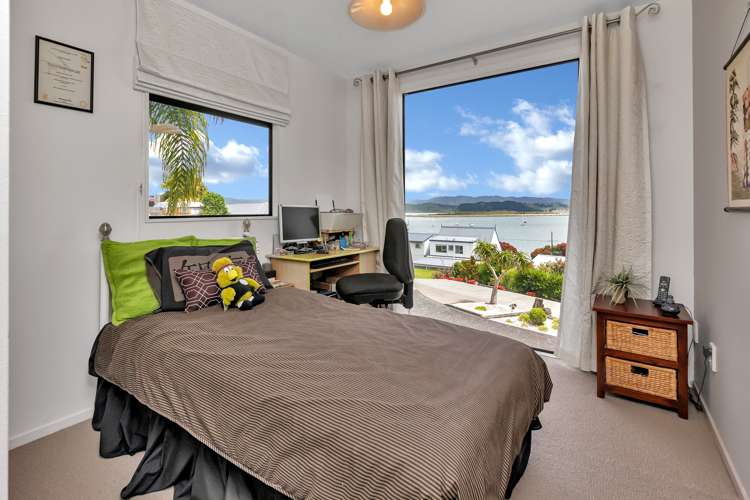 286 Beach Road Onerahi_17