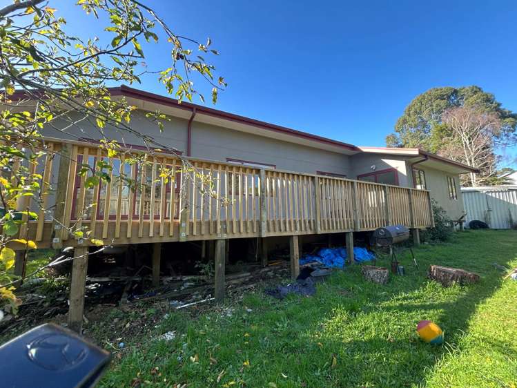 8A Inver Street Glen Eden_14