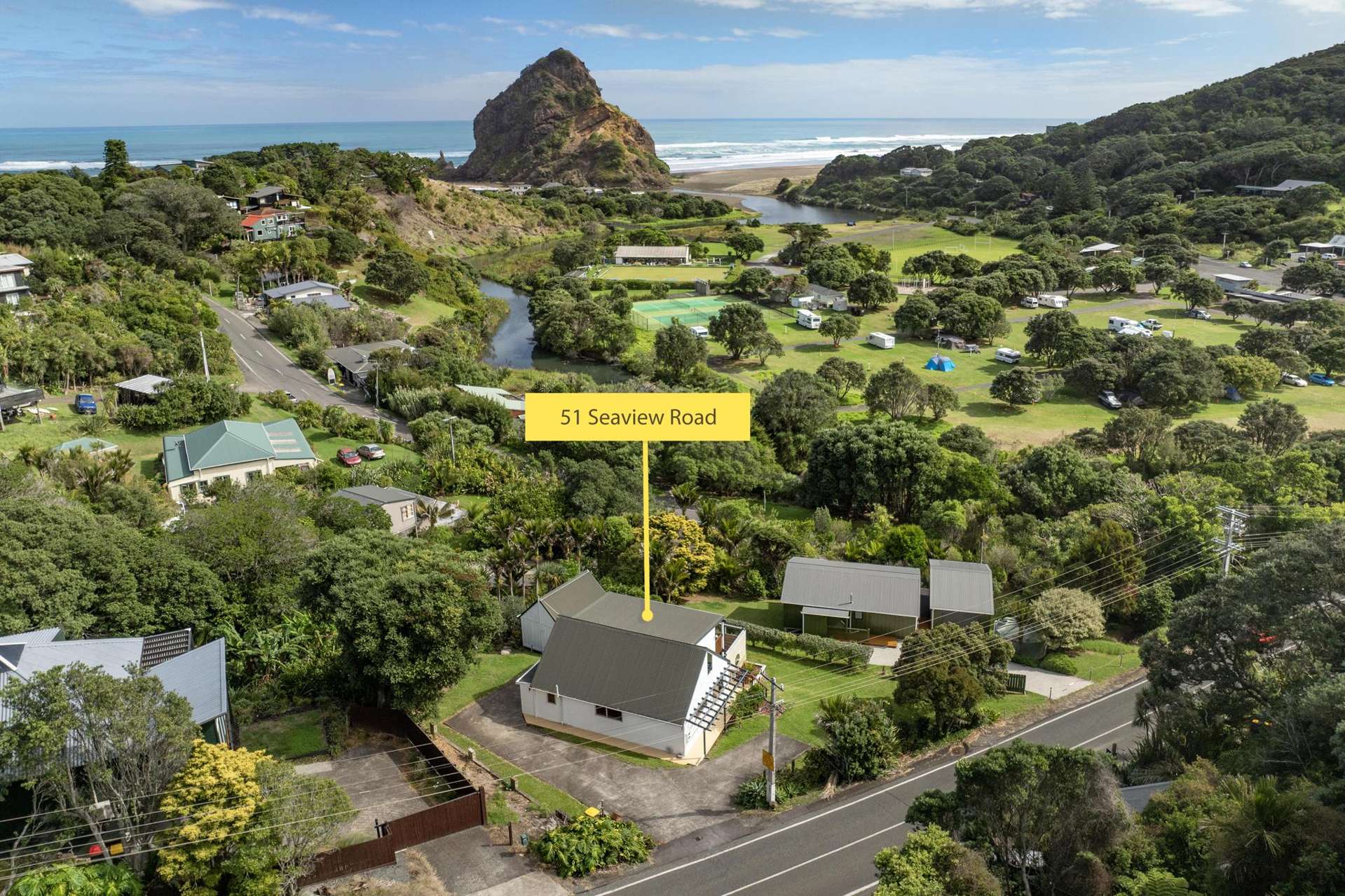 51 Seaview Road Piha_0