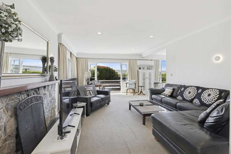 31 Kiriwai Road Paremata_7