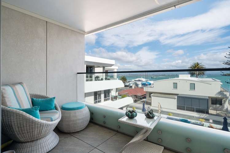 408/36 Victoria Road Mount Maunganui_4