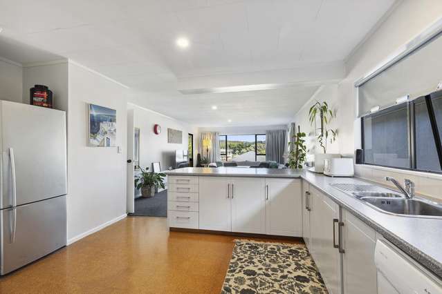 5/24 Acheron Road Paremata_3