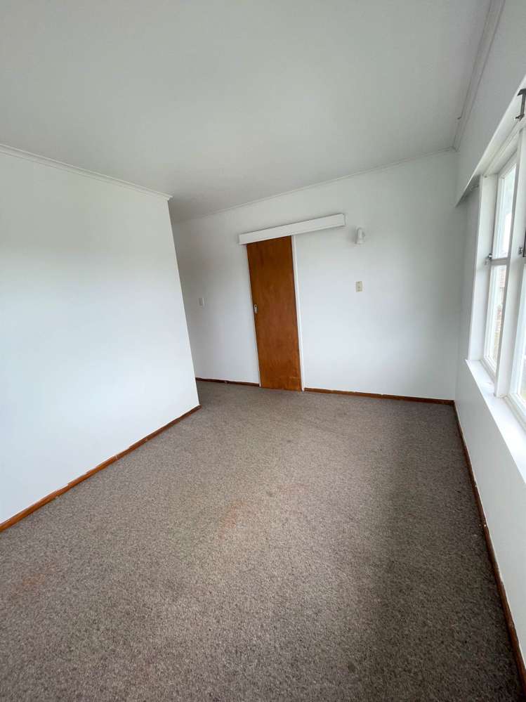 79 Willerton Avenue New Lynn_10