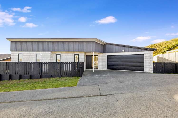 87 Cedarwood Street Woodridge_18