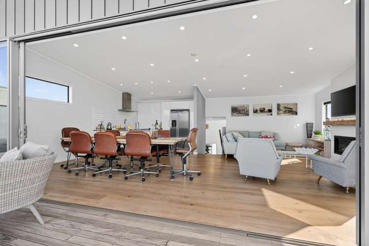 3 Devon Street Mangawhai Heads_17