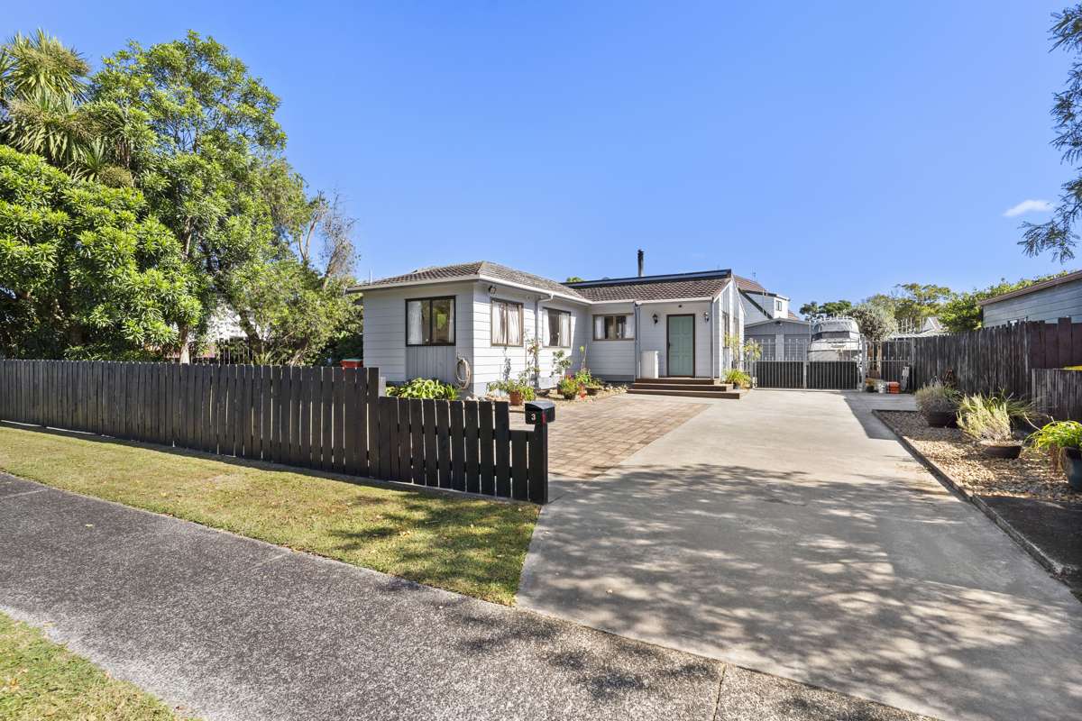 Houses for sale in Conifer Grove, Papakura