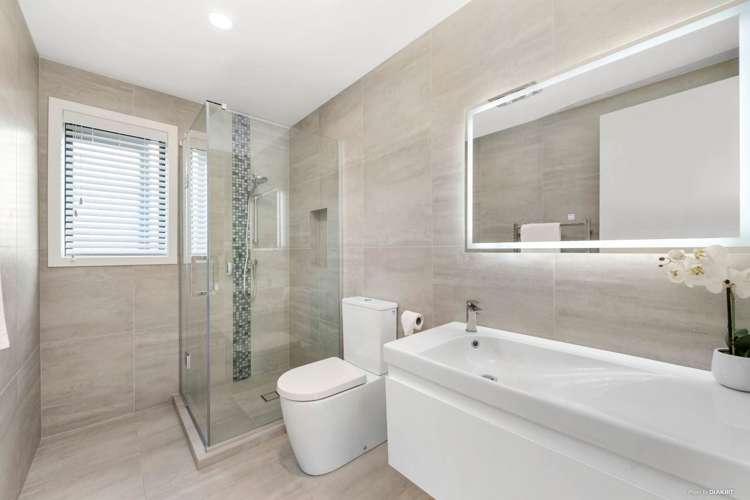 11 George Town Drive Beachlands_17