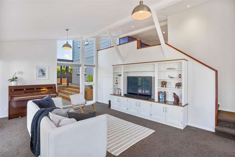 69 Ravenwood Drive Forrest Hill_12