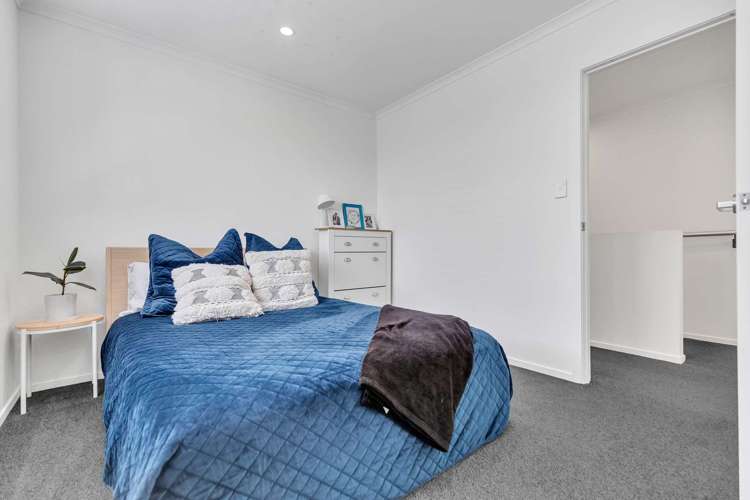 2/62 Cabourne Drive Glenview_25