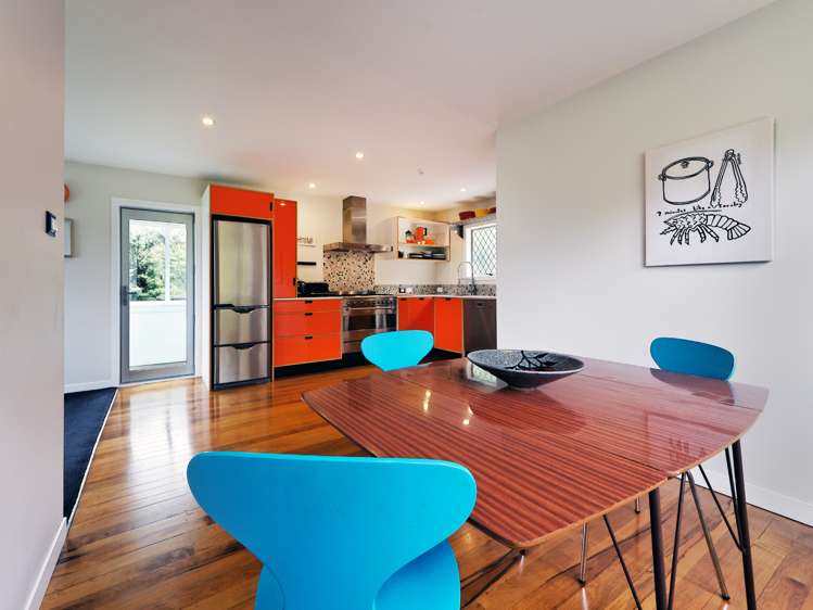 1103 Huia Road Huia_5