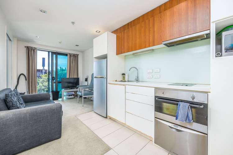 219/4 Dockside Lane Auckland Central_5