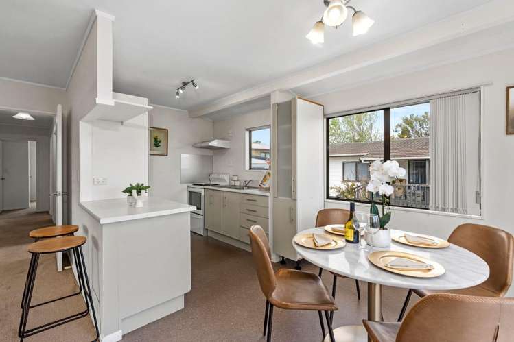 2/122 Finlayson Avenue_4