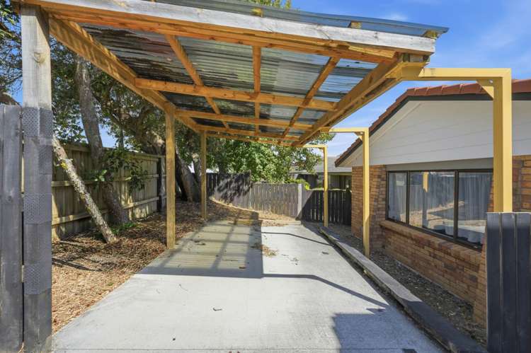 120 Hutchinsons Road Bucklands Beach_24