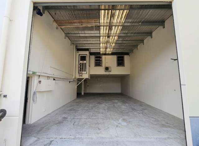 2a Desi Place Hillsborough_1