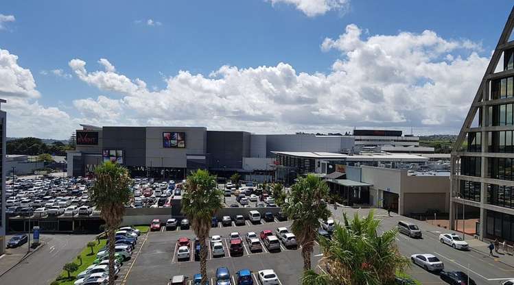 3 Osterley Way Manukau Central_1