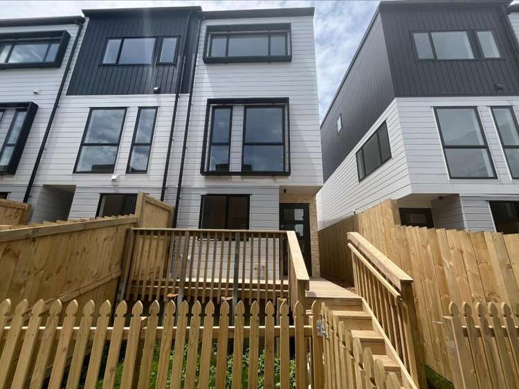 10 Fantail Place 10016_11
