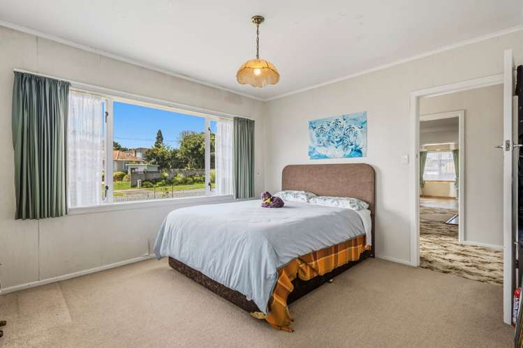 48 Youngs Road Papakura_12