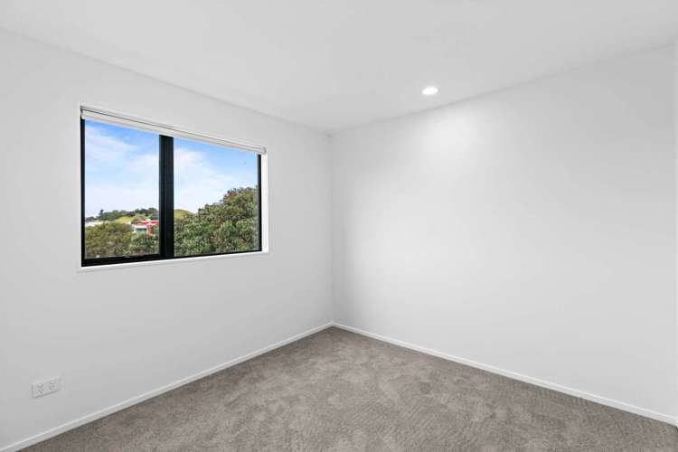 4/127 Stoddard Road Mt Roskill_4