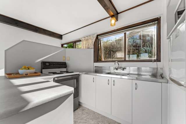 32 Zita Avenue Matakatia_4