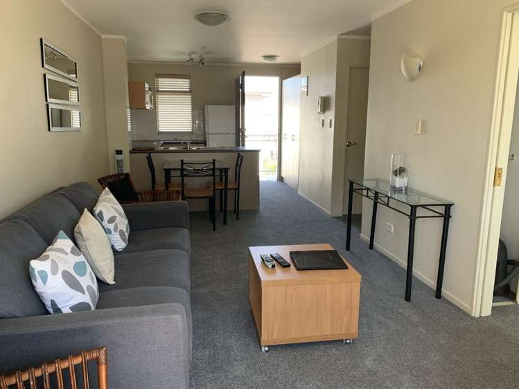 5 The Mall Cromwell_6